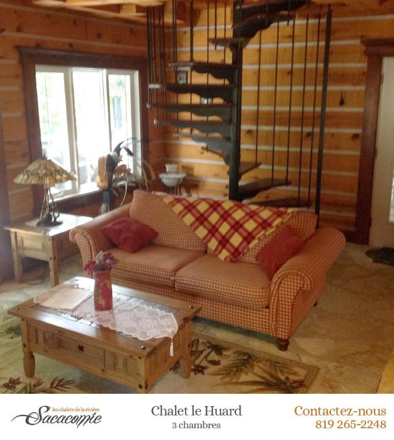 Вилла Chalets De La Riviere Sacacomie Сент-Алексис-де-Мон Экстерьер фото