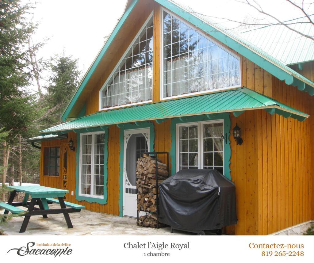 Вилла Chalets De La Riviere Sacacomie Сент-Алексис-де-Мон Экстерьер фото